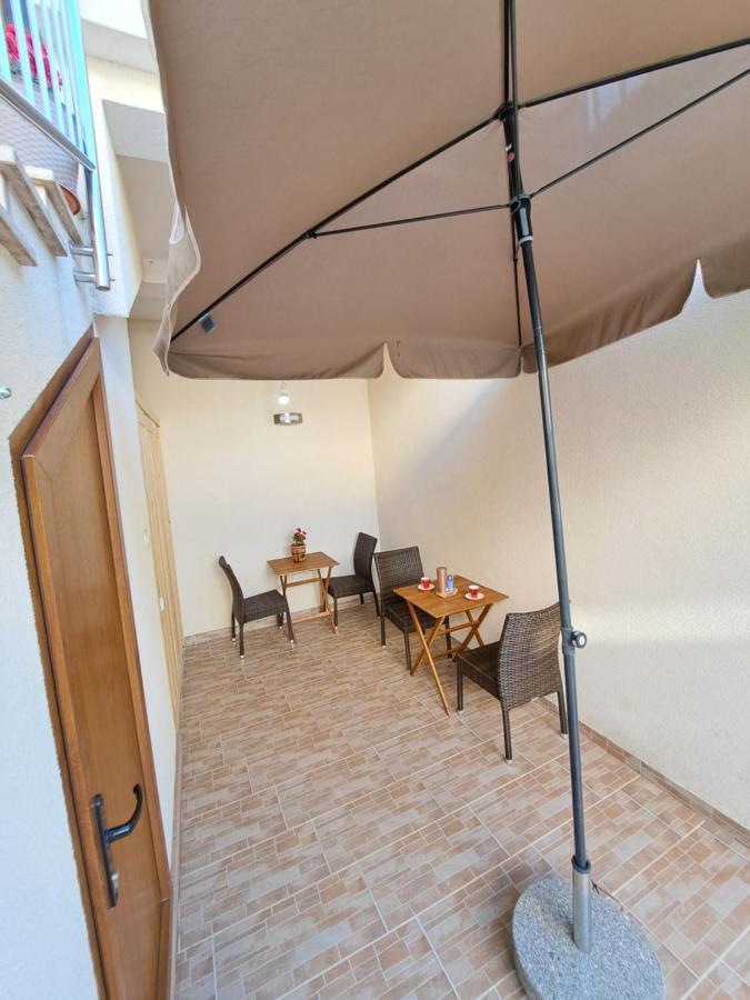 Meressa Nina&Leo Studio Apartments Novigrad Istria Kültér fotó
