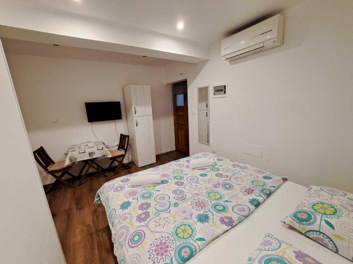 Meressa Nina&Leo Studio Apartments Novigrad Istria Kültér fotó