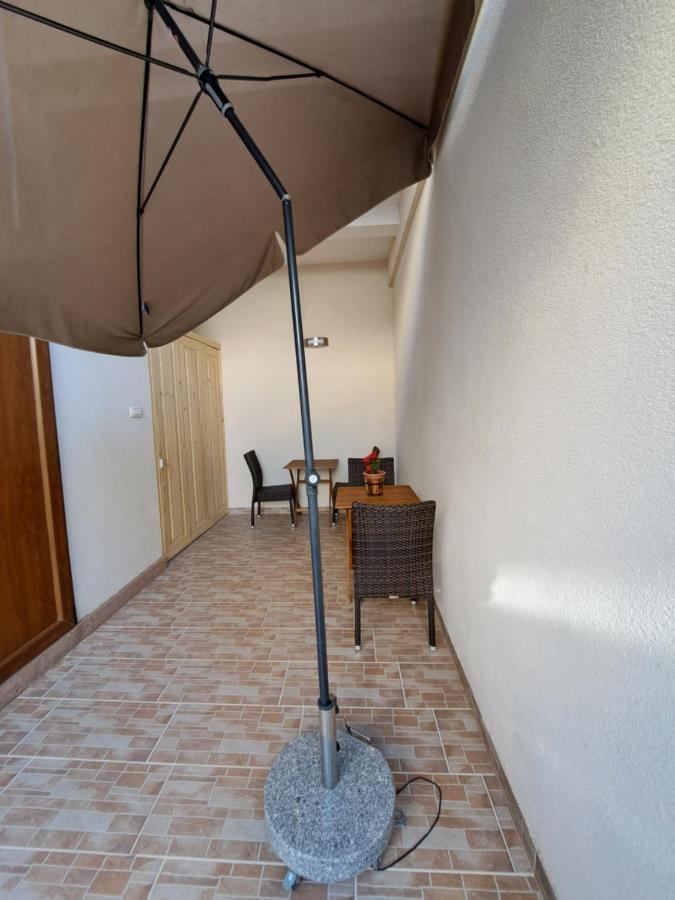 Meressa Nina&Leo Studio Apartments Novigrad Istria Kültér fotó