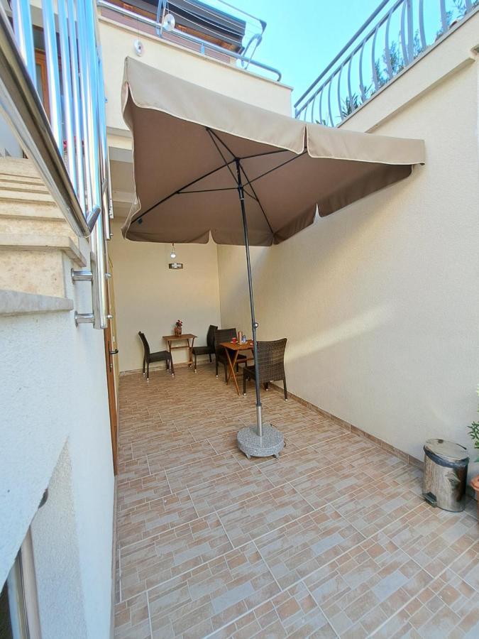 Meressa Nina&Leo Studio Apartments Novigrad Istria Kültér fotó
