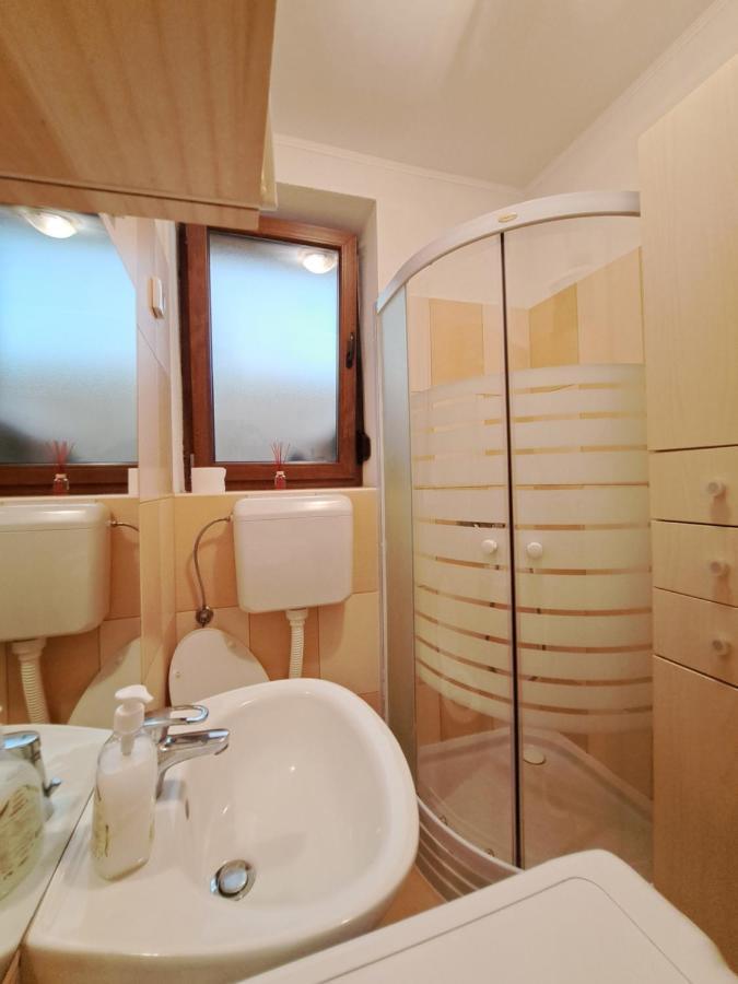 Meressa Nina&Leo Studio Apartments Novigrad Istria Kültér fotó