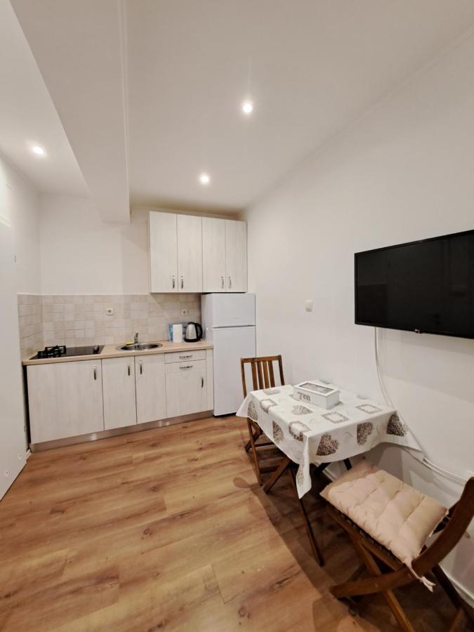 Meressa Nina&Leo Studio Apartments Novigrad Istria Kültér fotó